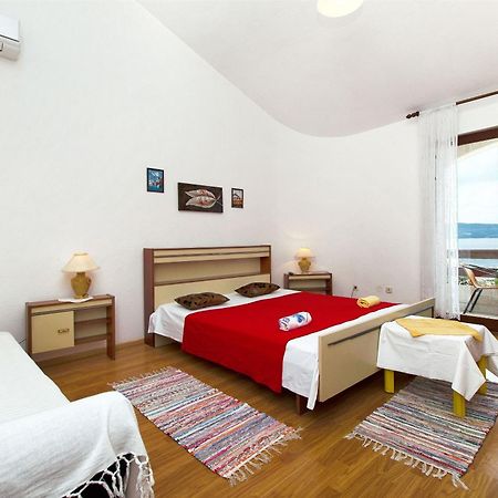 Apartments Neva Sumpetar Εξωτερικό φωτογραφία