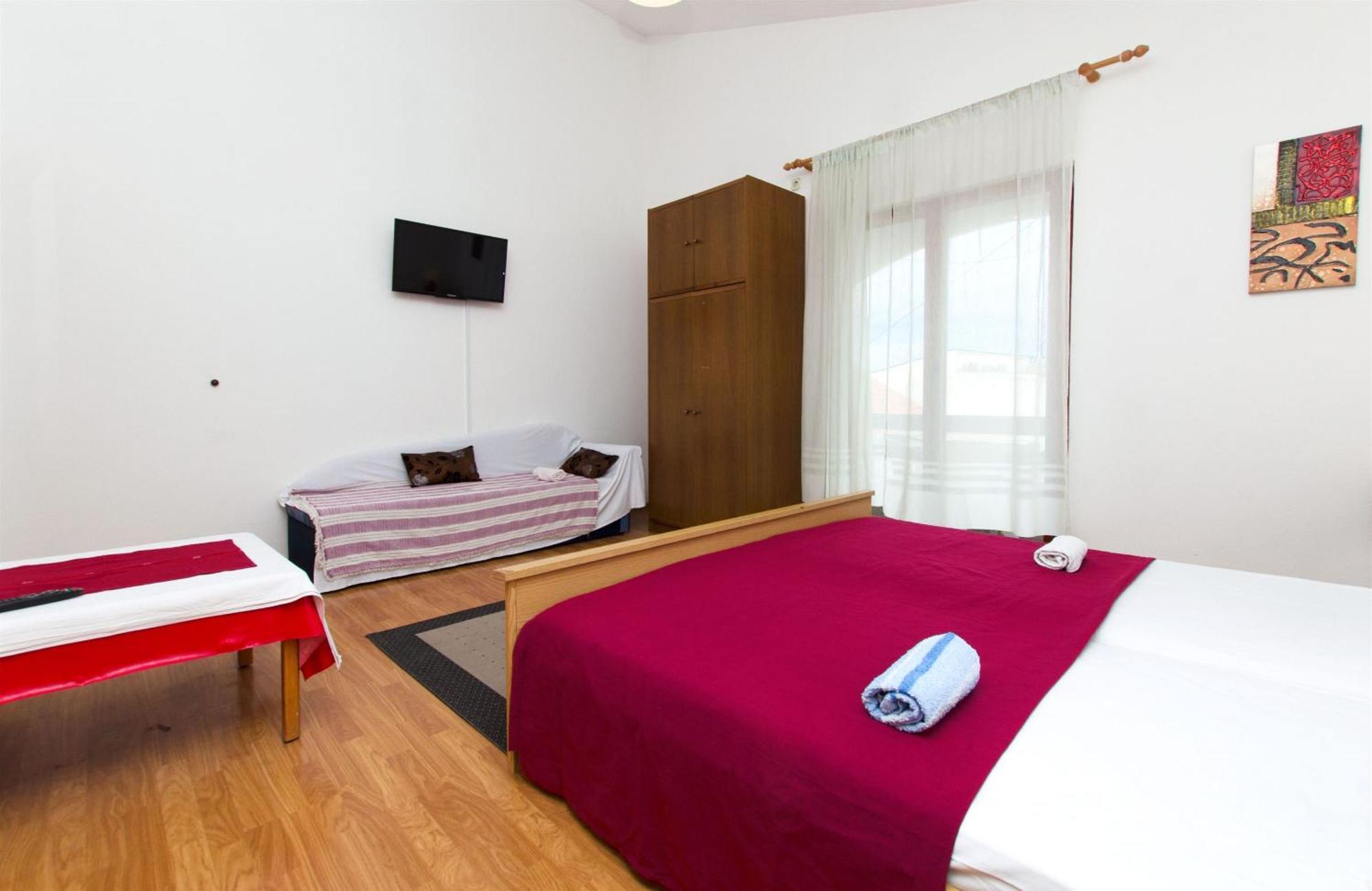 Apartments Neva Sumpetar Εξωτερικό φωτογραφία